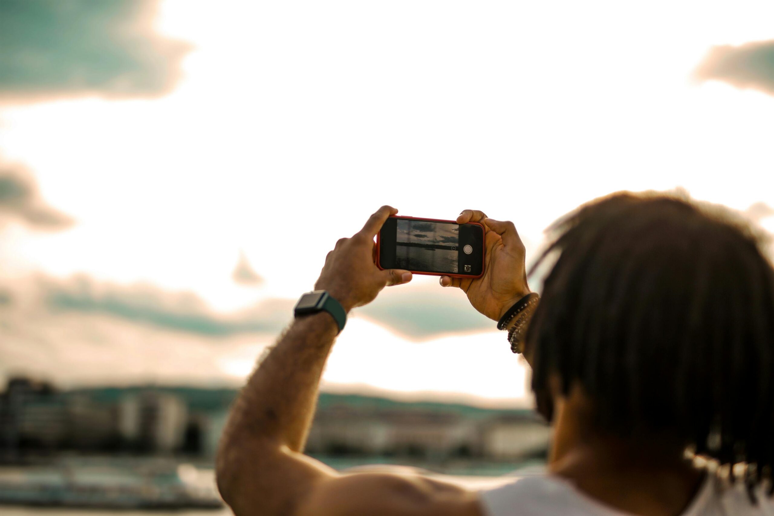 Take professional-looking photos of your trip with your mobile phone.